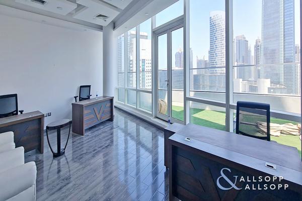 High floor Unit | Vacant Now | Close To Metro